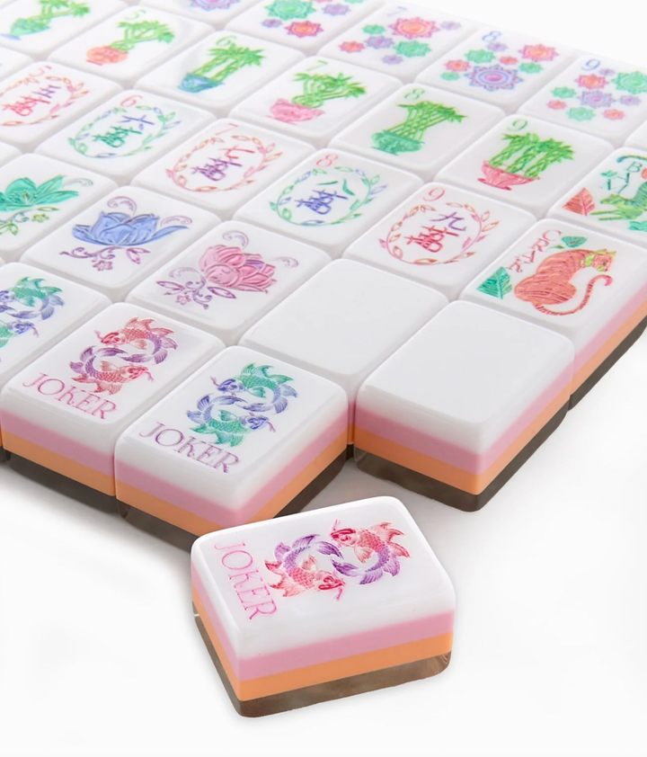 Pearlescent Mahjong Tiles